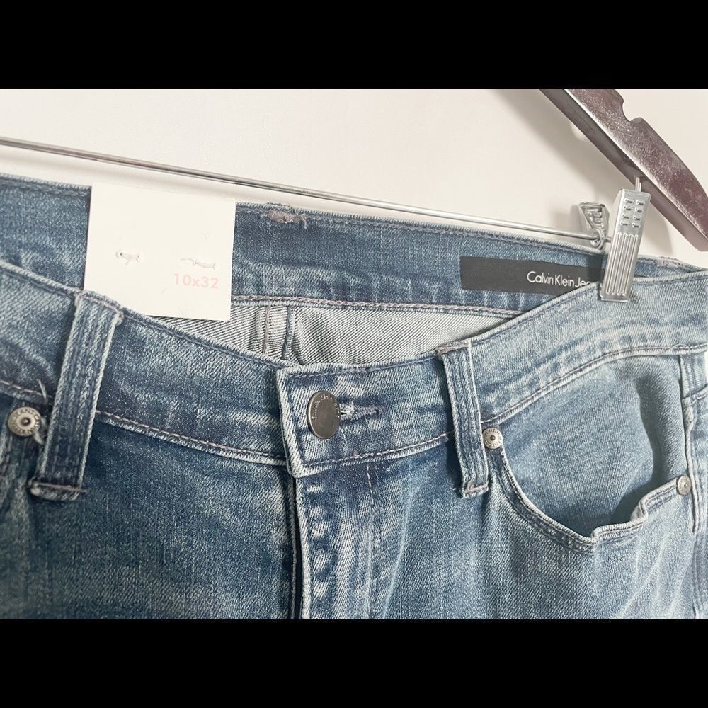 Calvin Klein Denim Modern Boot Medium Wash Jeans Size 10X32 - Picture 3 of 9